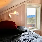 בית נופש Modern Cabin, Great View, Sunny, 2ba, 4br המסדאל