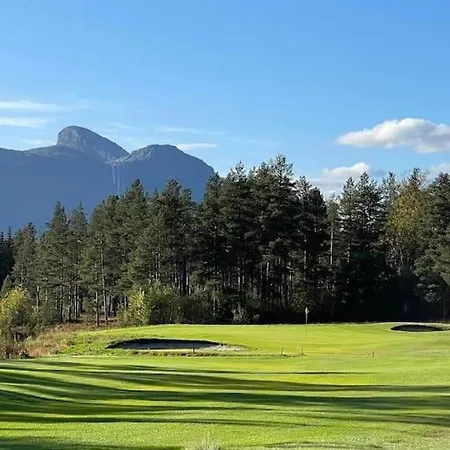 Feriehus Modern Cabin, Great View, Sunny, 2ba, 4br *