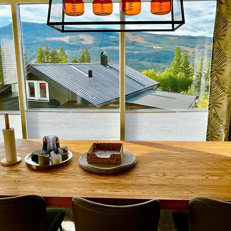 Modern Cabin, Great View, Sunny, 2ba, 4br Hemsedal