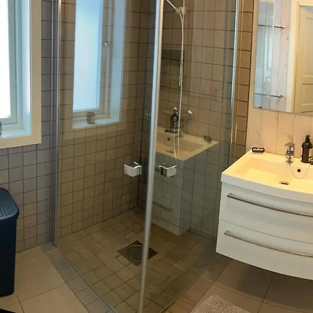 度假居 Modern Cabin, Great View, Sunny, 2ba, 4br 海姆瑟达尔