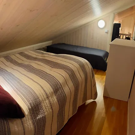 度假居 Modern Cabin, Great View, Sunny, 2ba, 4br *