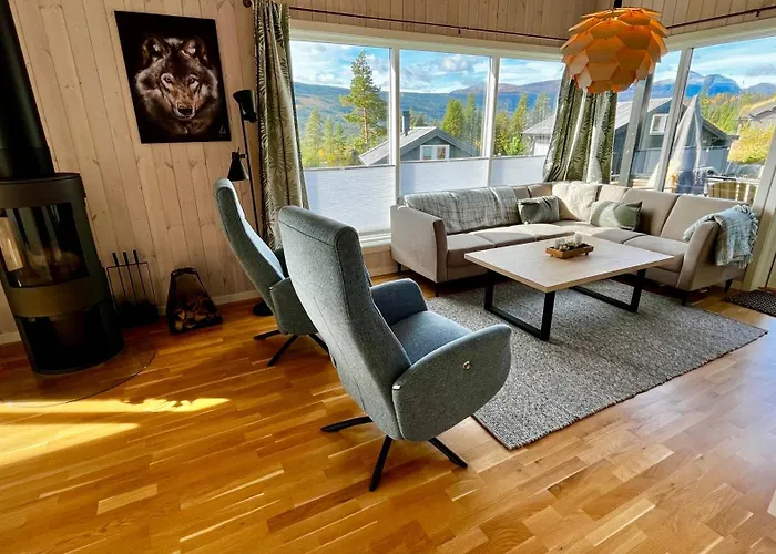 Modern Cabin, Great View, Sunny, 2ba, 4br 度假居