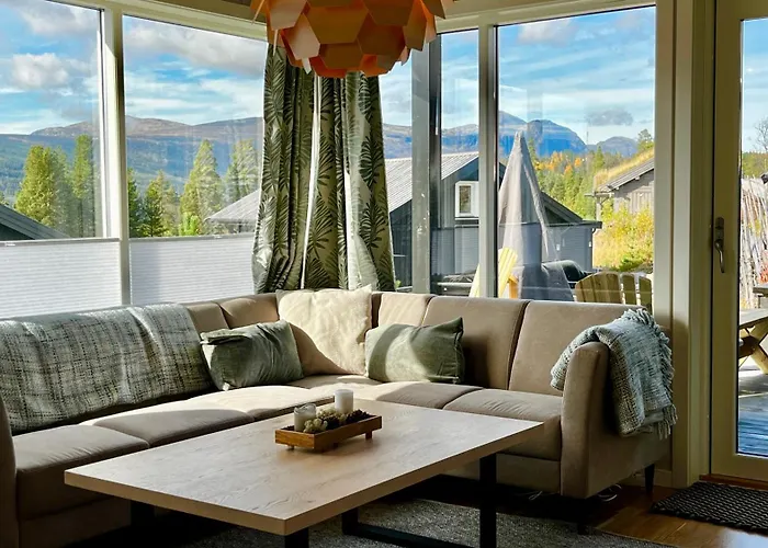 Modern Cabin, Great View, Sunny, 2ba, 4br 度假居 *