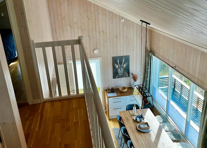 Modern Cabin, Great View, Sunny, 2ba, 4br * 海姆瑟达尔