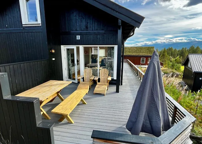 Modern Cabin, Great View, Sunny, 2ba, 4br