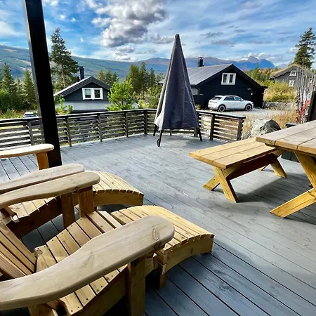 Modern Cabin, Great View, Sunny, 2ba, 4br Hemsedal